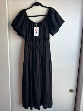 Zesica Black Puff-Sleeve Midi Dress with Smocked Waist